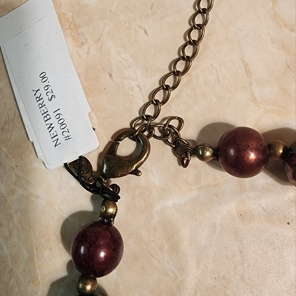 Premier Designs Newberry Necklace - Picture 2 of 3